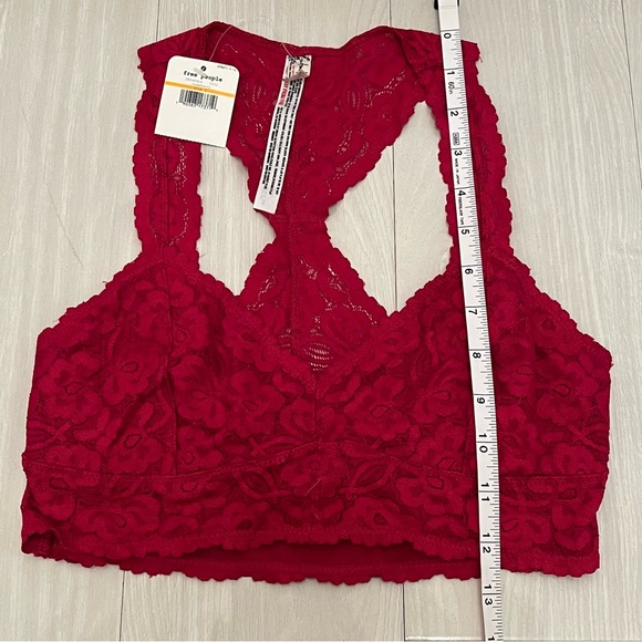 NWT Free People Lace Bra - “Raspberry” Size Medium - Picture 4 of 6